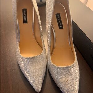 Nine West Textured Silver Heels